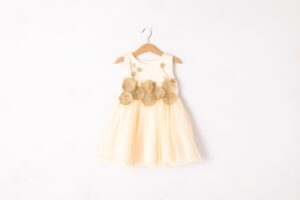 フラワードレス（ゴールド）／size:100cm